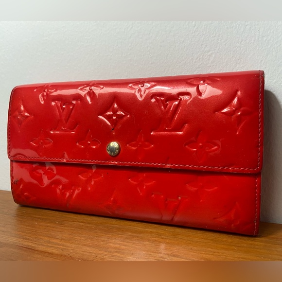 Louis Vuitton Handbags - Authentic Louis Vuitton Red Vernis Patent Leather Long Wallet 💕